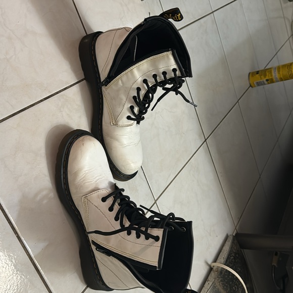 White Doc Martins - Picture 3 of 4